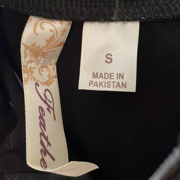 Feathers Girl 90s Fitted Athletic Striped Front Zipper Trendy Dress - Picture 4 of 6